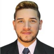 Maestro de contabilidad imparte clase a todos los que quieran aprender